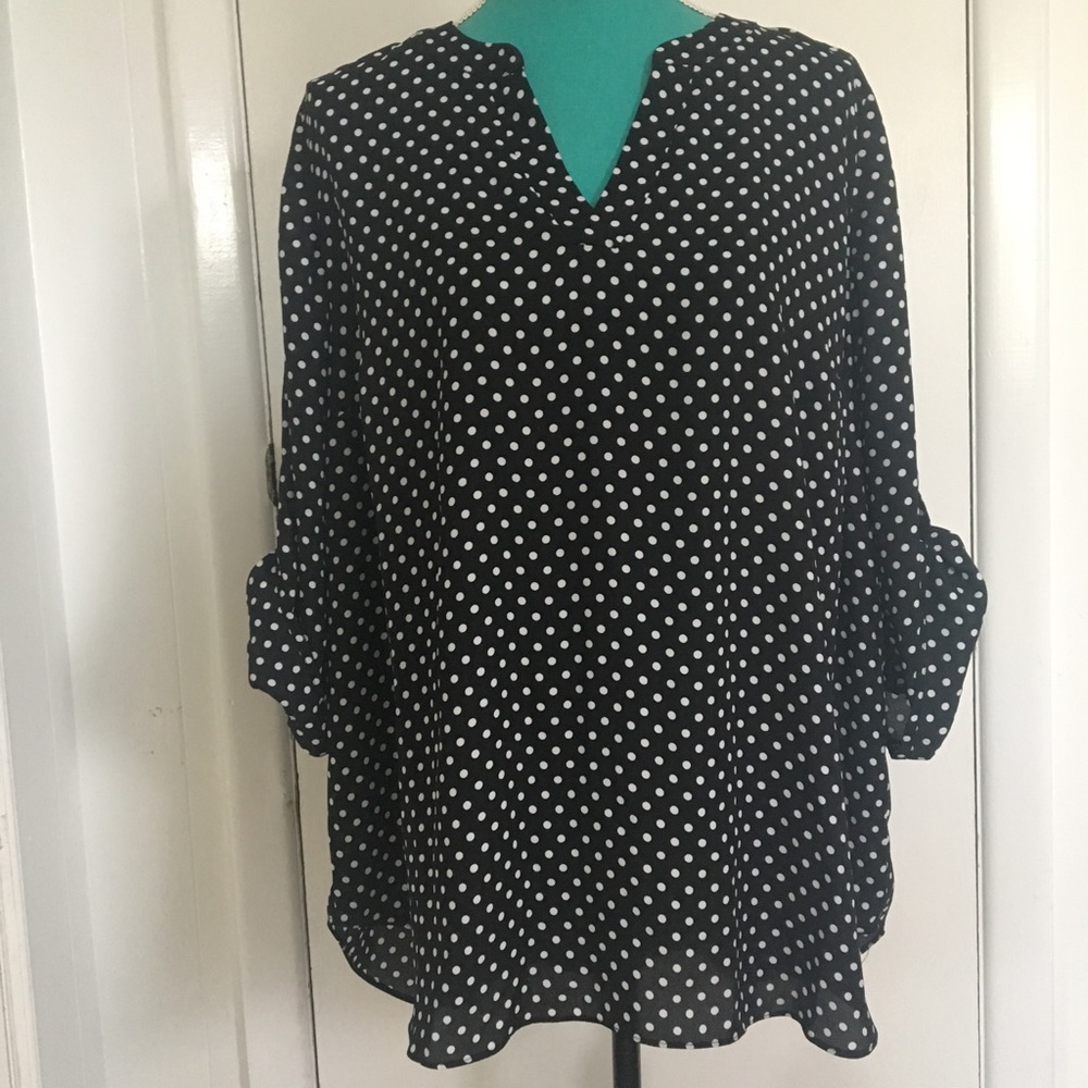 Chaus New York women’s polka dot blouse.